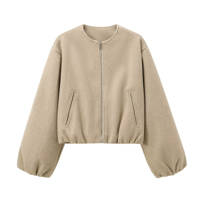 Lässige, kurze Damenjacke mit Reißverschluss