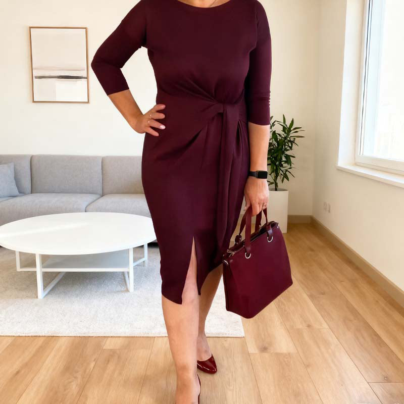 Elegantes Midikleid für Damen mit Knotendetail und Schlitz