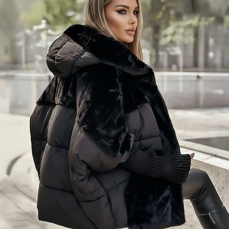 🔥Damen Oversized Pufferjacke mit Kapuze im Patchwork-Design🔥