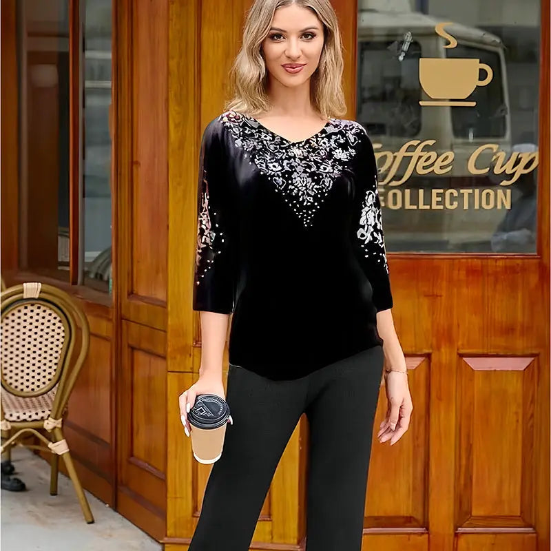 👗✨ Elegantes 2-teiliges Samt-Set mit Kristallverzierungen 👗💎