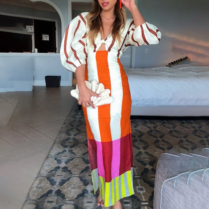 Kaya – Maxikleid aus Leinenmischung mit Farbblockdruck, Cut-out-Knoten und Puffärmeln vorne