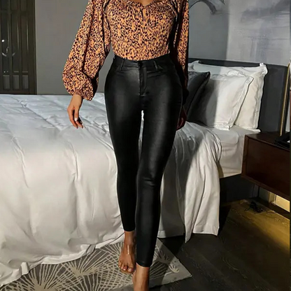 Stilvolle Damenhose: Schlanke Passform & Vielseitiger Stil