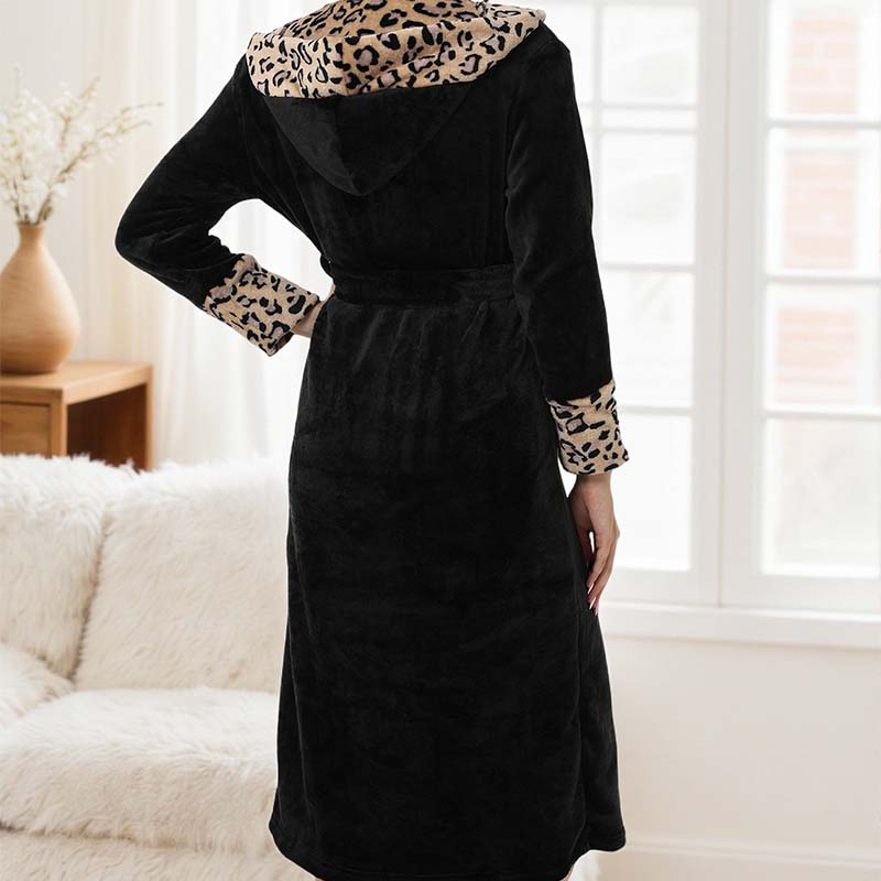 🎅Christmas offers 49% discount🎁🎄Cozy women's bathing dress with hood and leopard print
